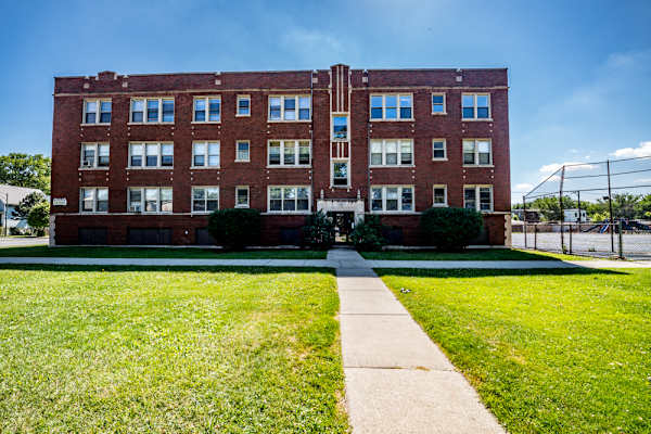 6705 S Michigan property